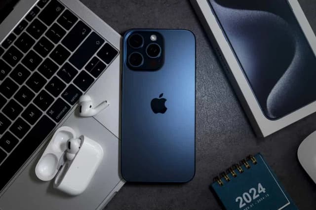آيفون 15 برو ماكس